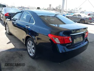 2008 Lexus ES 350 with VIN JTHBJ46G282247536, listed as a IAAI auction lot 41992875 with 168,776 mi miles. Bid and sale history available at carsss.com. Image 3.