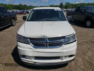 2018 Dodge Journey SE with VIN 3C4PDCAB6JT385668, listed as a Copart auction lot 53448745 with 106,446 mi miles and Salvage Title. Bid and sale history available at DreamBid. Image 5.
