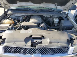 2004 Chevrolet Silverado 1500 Work Truck with VIN 2GCEC19V441213237, listed as a Copart auction lot 54275115 with 218,614 mi miles and Clean Title. Bid and sale history available at carsss.com. Image 11.