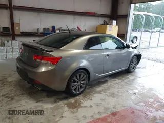 2012 Kia Forte SX z VIN KNAFW6A32C5489669, wystawiony jako IAAI lot #42237474 z przebiegiem 172 520 mil mil oraz . Historia ofert i sprzedaży dostępna na DreamBid. Obrazek 4.