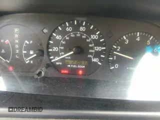 2001 Toyota Camry CE z VIN 4T1BG22K11U803209, wystawiony jako IAAI lot #40770527 z przebiegiem 210 611 mil mil oraz . Historia ofert i sprzedaży dostępna na DreamBid. Obrazek 7.