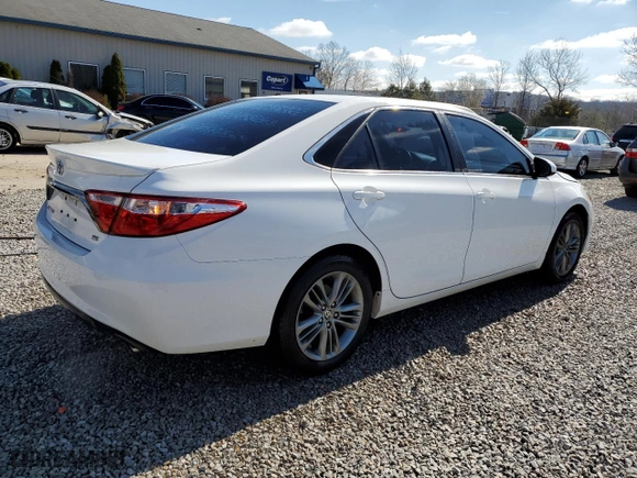 2015 Toyota Camry XLE with VIN 4T1BF1FKXFU006679, listed as a Copart auction lot 49099115 with 129,370 mi miles and Salvage Title. Bid and sale history available at carsss.com. Image 3.