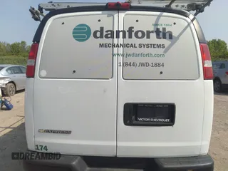 2017 Chevrolet Express Cargo with VIN 1GCWGAFF9H1172928, listed as a IAAI auction lot 42406058 with 190,885 mi miles and . Bid and sale history available at DreamBid. Image 17.
