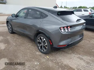 2023 Ford Mustang Mach-E Premium z VIN 3FMTK3SUXPMA84646, wystawiony jako IAAI lot #42202748 z przebiegiem 19 480 mil mil oraz . Historia ofert i sprzedaży dostępna na DreamBid. Obrazek 3.