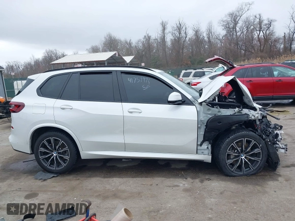 2020 BMW X5 xDrive40i with VIN 5UXCR6C08L9D07645, listed as a IAAI auction lot 41757971 with 87,157 mi miles. Bid and sale history available at carsss.com. Image 14.