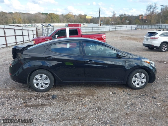 2016 Hyundai Elantra SE with VIN 5NPDH4AE3GH692568, listed as a IAAI auction lot 41110580 with 35,103 mi miles. Bid and sale history available at carsss.com. Image 14.
