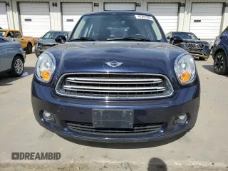 2016 MINI Countryman with VIN WMWZB3C50GWR47134, listed as a Copart auction lot 47391835 with 119,867 mi miles and Clean title. Bid and sale history available at DreamBid. Image 5.