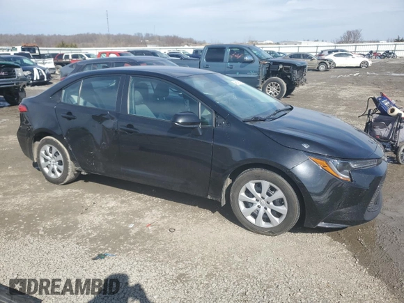 2022 Toyota Corolla LE with VIN 5YFEPMAE4NP338856, listed as a Copart auction lot 46145135 with 80,465 mi miles and Salvage Title. Bid and sale history available at carsss.com. Image 4.