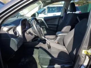 2018 Toyota RAV4 XLE with VIN 2T3RFREV7JW788173, listed as a Copart auction lot 45637205 with 106,475 mi miles and Salvage Title. Bid and sale history available at carsss.com. Image 7.