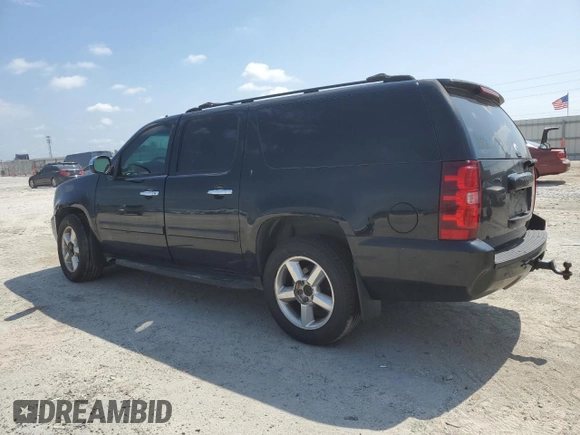 2007 Chevrolet Suburban LTZ z VIN 3GNFC16047G245511, wystawiony jako Copart lot #55288075 z przebiegiem 277 516 mil mil oraz Szkoda całkowita • Salvage title. Historia ofert i sprzedaży dostępna na DreamBid. Obrazek 2.