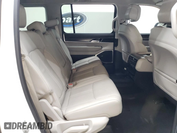 2024 Jeep Wagoneer Series II with VIN 1C4SJUBP3RS135367, listed as a Copart auction lot 56036945 with 39,298 mi miles and Clean title. Bid and sale history available at DreamBid. Image 11.