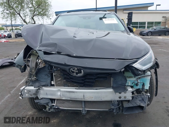 2021 Toyota Highlander L with VIN 5TDCZRAH1MS085834, listed as a IAAI auction lot 42104266 with 48,133 mi miles and . Bid and sale history available at DreamBid. Image 13.