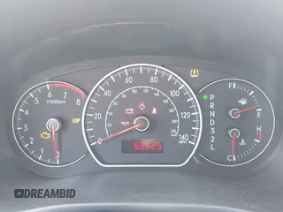 2009 Suzuki SX4 Touring AWD with VIN JS2YB417295100879, listed as a IAAI auction lot 41979405 with 69,625 mi miles and . Bid and sale history available at DreamBid. Image 7.