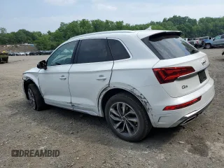 2023 Audi Q5 S line Prestige z VIN WA1FAAFY1P2124068, wystawiony jako Copart lot #60449165 z przebiegiem 19 763 mil mil oraz Szkoda całkowita • Salvage title. Historia ofert i sprzedaży dostępna na DreamBid. Obrazek 2.