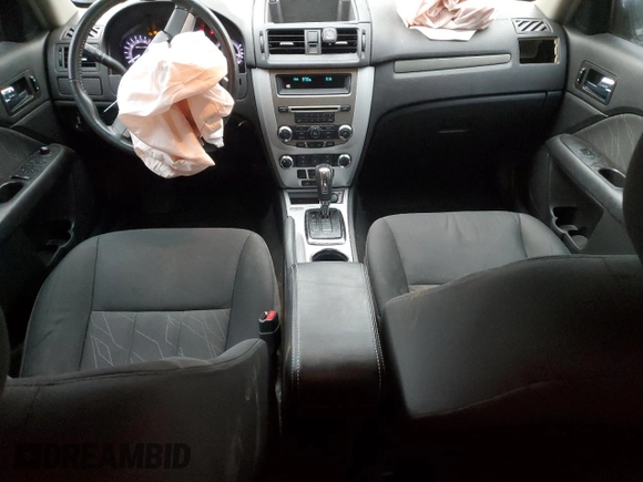 2011 Mercury Milan with VIN 3MEHM0HA5BR603838, listed as a Copart auction lot 83942834 with 190,326 mi miles and Salvage Title. Bid and sale history available at carsss.com. Image 8.