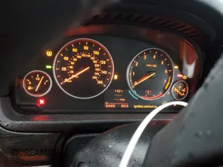 2013 BMW 5 Series 528i xDrive с VIN WBAXH5C59DDW14522, выставлен на аукционе Copart как лот 85875244 с пробегом 106 400 миль миль и Чистый • Clean title. История ставок и продаж доступна на DreamBid. Изображение 9.