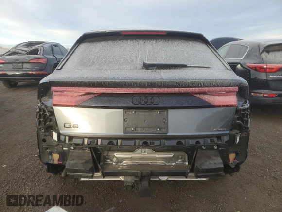 2023 Audi Q8 Prestige z VIN WA1FVBF12PD021596, wystawiony jako Copart lot #86624584 z przebiegiem 10 435 mil mil oraz Szkoda całkowita • Salvage title. Historia ofert i sprzedaży dostępna na DreamBid. Obrazek 6.