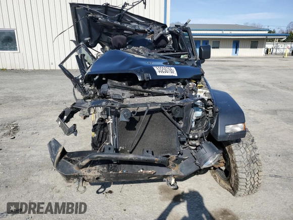 2018 Jeep Wrangler Unlimited Sport S z VIN 1C4HJXDGXJW230269, wystawiony jako Copart lot #53250765 z przebiegiem Nie podano mil oraz Nie do naprawy • Non repairable. Historia ofert i sprzedaży dostępna na DreamBid. Obrazek 5.