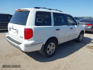 2004 Honda Pilot EX with VIN 5FNYF186X4B010171, listed as a IAAI auction lot 41999030 with 276,311 mi miles. Bid and sale history available at carsss.com. Image 4.