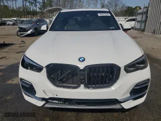 2021 BMW X5 sDrive40i with VIN 5UXCR4C03M9D78256, listed as a Copart auction lot 49325035 with 0 mi miles and Salvage Title. Bid and sale history available at carsss.com. Image 5.