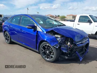 2013 Ford Focus SE with VIN 1FADP3F27DL138703, listed as a IAAI auction lot 41797537 with 128,070 mi miles. Bid and sale history available at carsss.com. Image 1.