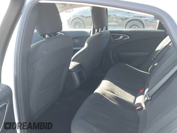 2015 Chrysler 200 Limited with VIN 1C3CCCAB2FN743877, listed as a IAAI auction lot 42000812 with 70,222 mi miles. Bid and sale history available at carsss.com. Image 8.