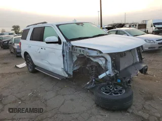 2022 Ford Expedition XLT with VIN 1FMJU1JT6NEA11050, listed as a Copart auction lot 67537213 with 26,244 mi miles. Bid and sale history available at carsss.com. Image 4.