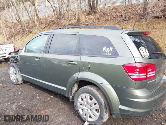 2018 Dodge Journey SE with VIN 3C4PDCABXJT496661, listed as a IAAI auction lot 41908124 with 82,257 mi miles. Bid and sale history available at carsss.com. Image 15.