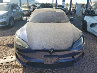 2023 Tesla Model S with VIN 5YJSA1E57PF498760, listed as a Copart auction lot 88494905 with 39,521 mi miles and Salvage title. Bid and sale history available at DreamBid. Image 5.