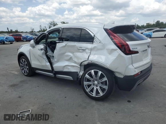 2020 Cadillac XT4 FWD Premium Luxury z VIN 1GYFZCR4XLF005029, wystawiony jako Copart lot #55274025 z przebiegiem 50 550 mil mil oraz Szkoda całkowita • Salvage title. Historia ofert i sprzedaży dostępna na DreamBid. Obrazek 2.