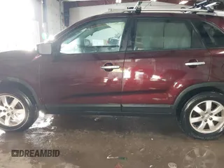 2013 Kia Sorento LX with VIN 5XYKT4A27DG315059, listed as a IAAI auction lot 41571574 with 217,527 mi miles. Bid and sale history available at carsss.com. Image 15.