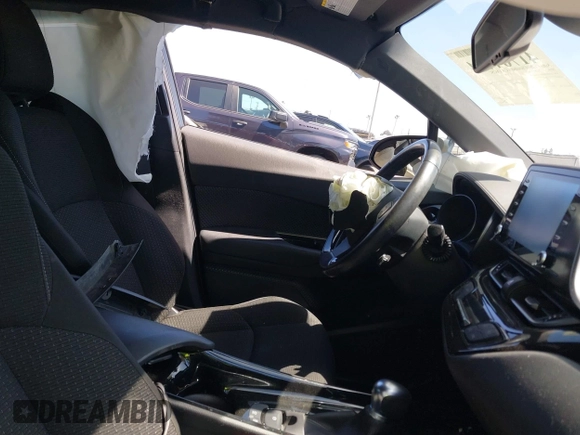 2019 Toyota C-HR XLE with VIN JTNKHMBX1K1060316, listed as a IAAI auction lot 41764464 with 42,956 mi miles. Bid and sale history available at carsss.com. Image 5.