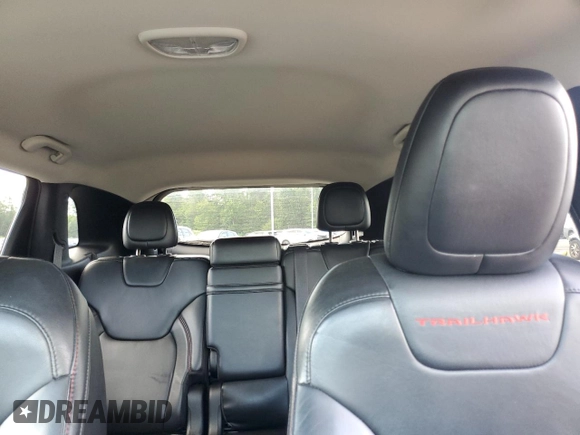 2014 Jeep Cherokee Trailhawk with VIN 1C4PJMBS5EW111360, listed as a Copart auction lot 65607975 with 139,642 mi miles and Clean title. Bid and sale history available at DreamBid. Image 10.
