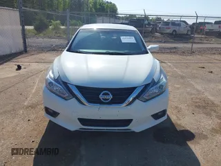 2018 Nissan Altima 2.5 S with VIN 1N4AL3AP1JC138029, listed as a IAAI auction lot 42039412 with 169,727 mi miles. Bid and sale history available at carsss.com. Image 13.