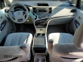 2011 Toyota Sienna LE AAS with VIN 5TDKK3DC6BS054847, listed as a Copart auction lot 64673975 with 197,266 mi miles and Salvage title. Bid and sale history available at DreamBid. Image 8.