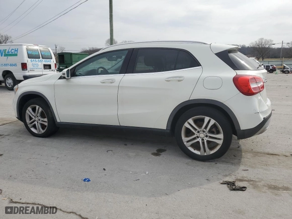 2015 Mercedes-Benz GLA-Class GLA 250 with VIN WDCTG4GB4FJ184752, listed as a Copart auction lot 49086345 with NaN miles and Clean Title. Bid and sale history available at carsss.com. Image 2.