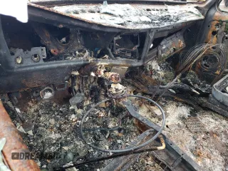 1979 Ford Bronco z VIN U15HLEJ1263, wystawiony jako Copart lot #85127324 z przebiegiem Nie podano mil oraz Nie do naprawy. Historia ofert i sprzedaży dostępna na DreamBid. Obrazek 9.