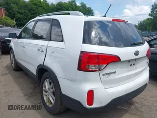 2015 Kia Sorento LX with VIN 5XYKTDA6XFG640536, listed as a IAAI auction lot 42687095 with 142,816 mi miles and . Bid and sale history available at DreamBid. Image 3.