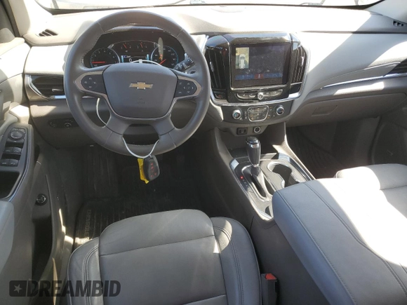 2018 Chevrolet Traverse LT z VIN 1GNERHKW0JJ176772, wystawiony jako Copart lot #57174665 z przebiegiem 130 469 mil mil oraz Szkoda całkowita • Salvage title. Historia ofert i sprzedaży dostępna na DreamBid. Obrazek 8.