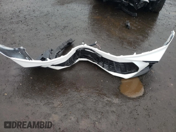 2025 Toyota Camry LE z VIN 4T1DAACK4SU061120, wystawiony jako Copart lot #55996285 z przebiegiem 5 025 mil mil oraz Szkoda całkowita • Salvage title. Historia ofert i sprzedaży dostępna na DreamBid. Obrazek 12.