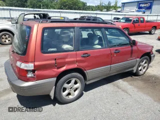 2002 Subaru Forester S with VIN JF1SF65522H736740, listed as a Copart auction lot 60640175 with 318,267 mi miles and Salvage title. Bid and sale history available at DreamBid. Image 3.