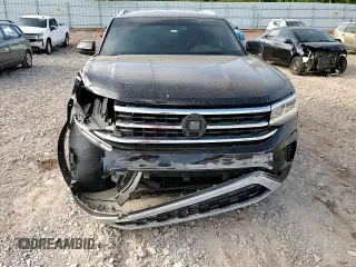 2020 Volkswagen Atlas S with VIN 1V2AC2CA9LC215678, listed as a Copart auction lot 74566104 with 60,062 mi miles and Salvage title. Bid and sale history available at DreamBid. Image 11.