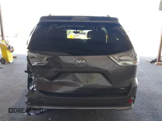 2015 Toyota Sienna SE with VIN 5TDXK3DC1FS667924, listed as a IAAI auction lot 42062805 with 123,504 mi miles. Bid and sale history available at carsss.com. Image 16.