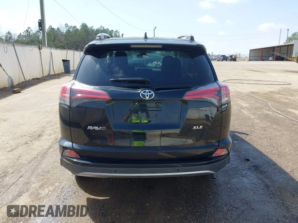 2018 Toyota RAV4 XLE with VIN 2T3WFREVXJW444002, listed as a IAAI auction lot 41795600 with 115,120 mi miles. Bid and sale history available at carsss.com. Image 16.