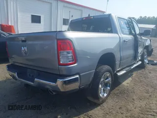 2019 Ram 1500 Big Horn с VIN 1C6RREFT1KN684047, выставлен на аукционе IAAI как лот 42016252 с пробегом 131 084 миль миль и . История ставок и продаж доступна на DreamBid. Изображение 4.