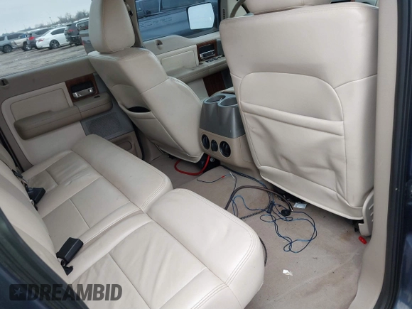 2004 Ford F-150 XLT with VIN 1FTPW14514KD30054, listed as a IAAI auction lot 41440735 with 202,340 mi miles. Bid and sale history available at carsss.com. Image 8.