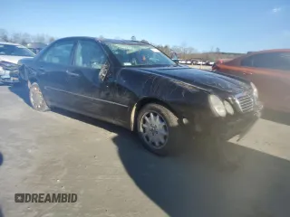 1999 Mercedes-Benz E 320 z VIN WDBJF65H4XA726371, wystawiony jako Copart lot #88732175 z przebiegiem 132 477 mil mil oraz Szkoda całkowita • Salvage title. Historia ofert i sprzedaży dostępna na DreamBid. Obrazek 4.