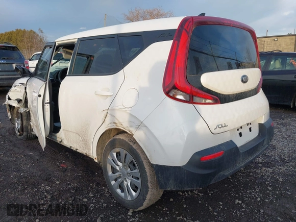 2020 Kia Soul LX with VIN KNDJ23AU5L7703963, listed as a IAAI auction lot 41211735 with 56,568 mi miles. Bid and sale history available at carsss.com. Image 3.
