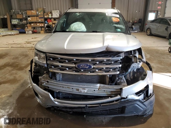 2019 Ford Explorer with VIN 1FM5K7B81KGA92950, listed as a Copart auction lot 88860035 with 136,160 mi miles and Clean title. Bid and sale history available at DreamBid. Image 5.