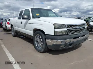 2006 Chevrolet Silverado 1500 LT1 with VIN 2GCEC19V861124371, listed as a IAAI auction lot 41776154 with 222,653 mi miles. Bid and sale history available at carsss.com. Image 1.